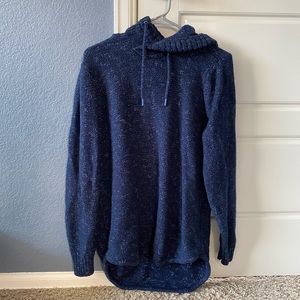 Commerce men’s hoodie size medium